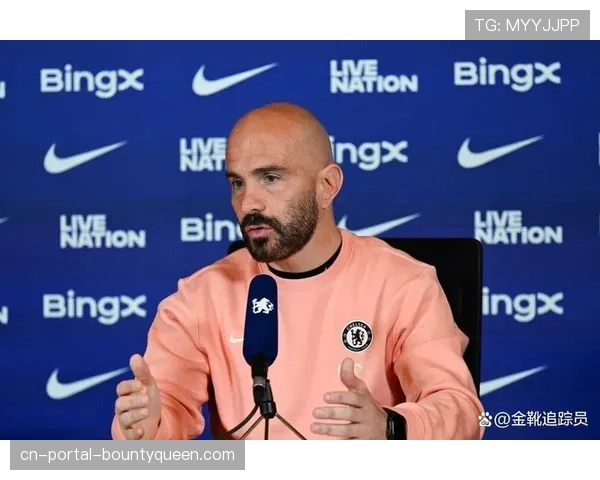 摩纳哥中场福法纳因膝盖韧带受伤,预计赛季报销 摩纳哥中场福法纳因膝盖韧带受伤,预计赛季报销